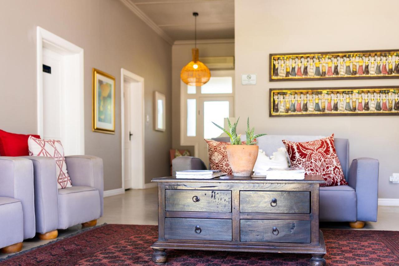 The Merino Guest House Beaufort West Extérieur photo