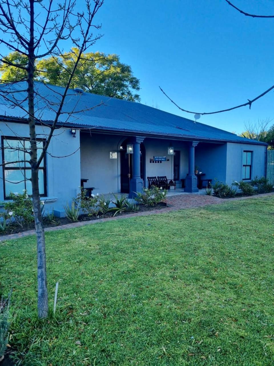 The Merino Guest House Beaufort West Extérieur photo